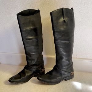 GOLDEN GOOSE
Charlie Knee-High Leather Boots